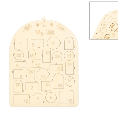 Calendário do advento em madeira clara com 25 compartimentos numerados e inscrição Feliz Natal