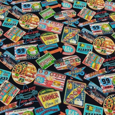 Pano com padrão de placas de restaurantes americanos coloridas