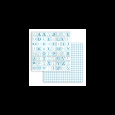 Papel decorativo com letras em azul claro e papel xadrez azul e branco