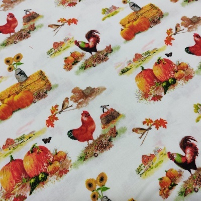 Tecido estampado com galo, galinha, pássaros, abóboras, girassóis e folhas de outono