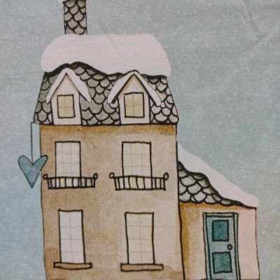 Desenho de casa com neve no telhado e detalhes em azul e bege