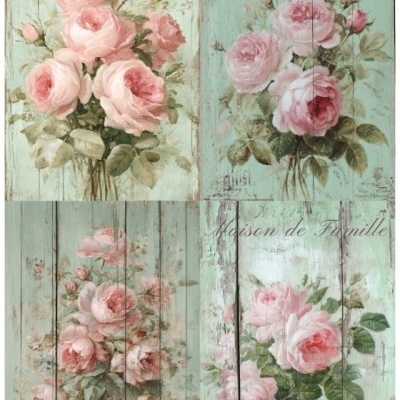 Quadro com quatro painéis de madeira pintados com rosas cor-de-rosa e textos em francês.