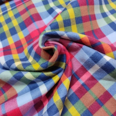 tecido xadrez colorido com padrão de quadrados