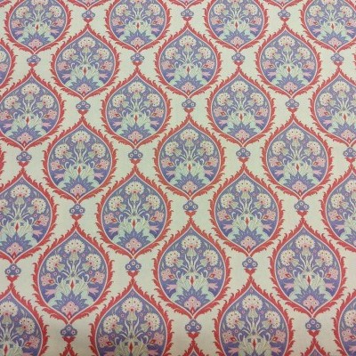 tecido decorativo com padrão floral repetitivo em azul e vermelho