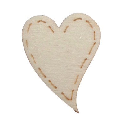 Coração em madeira clara com padrão de costura gravada