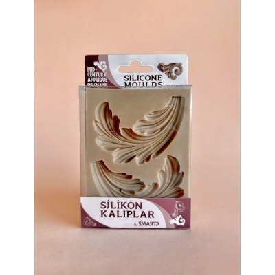 Moldes de silicone bege para decoração com padrões de folhas em embalagem com textos