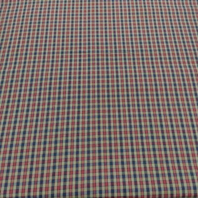 Tecido xadrez colorido com padrão entrelaçado