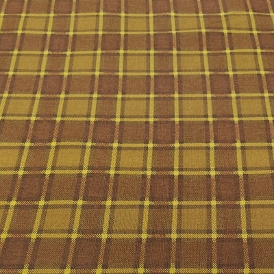 Tecido xadrez castanho com linhas amarelas