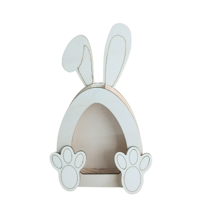 Casinha de madeira com design de coelho branco para animais