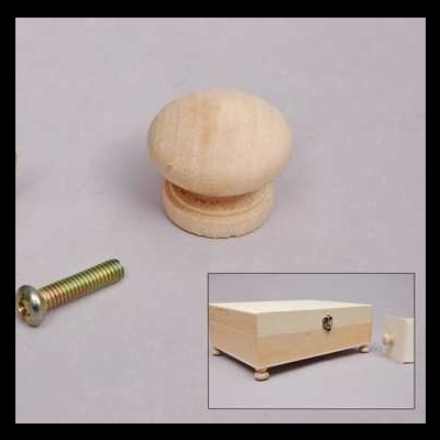 Puxador de madeira redondo natural com parafuso e pequeno móvel de madeira clara