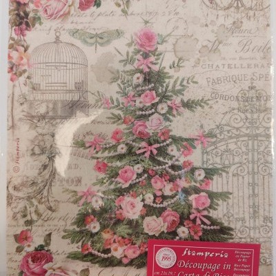 Papel decoupage com árvore de Natal floral e texto francês fundo bege