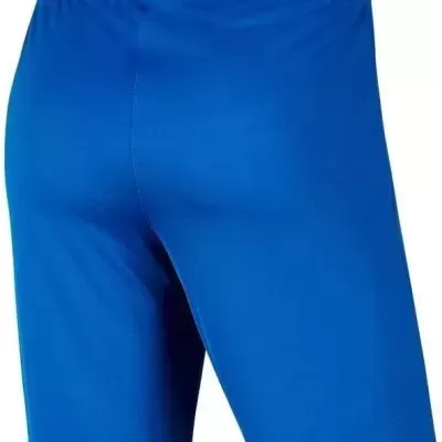 Calções de banho azuis vistos de trás em fundo branco