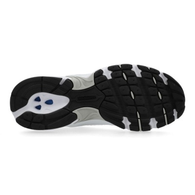 Sola preta antiderrapante de sapato de desporto com detalhes em branco e azul