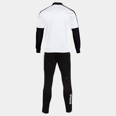 Conjunto desportivo branco e preto da Joma visto de costas