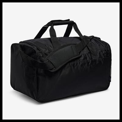 Mala desportiva preta com alças e fecho superior