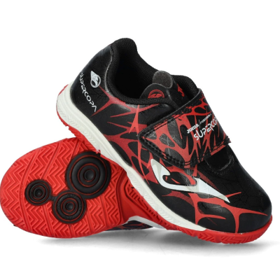 Sapatilhas infantis JOMA com velcro em vermelho, preto e branco sobre fundo branco