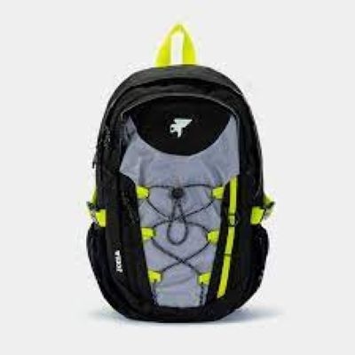 Mochila desportiva preta e cinzenta com detalhes amarelos