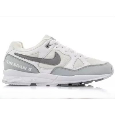 Ténis desportivos Nike Air Span II branco e cinza com logótipo e texto na lateral
