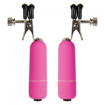 Dois vibradores rosa com pinças metálicas ajustáveis em fundo branco
