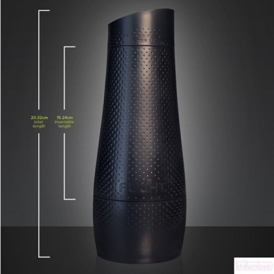 Recipiente preto texturizado com medidas em amarelo e palavra FLIGHT