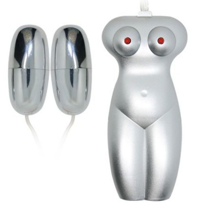 Dispositivo vibratório prateado com figura feminina e dois acessórios ovais prateados