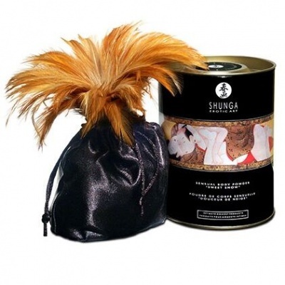 Produto sensual Shunga em embalagem preta com saco preto e penas alaranjadas