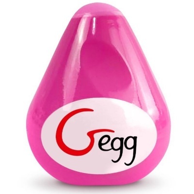 Objeto cor de rosa com etiqueta oval branca e texto 'G egg'