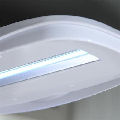 lâmpada fluorescente tubular branca embutida em suporte oval branco