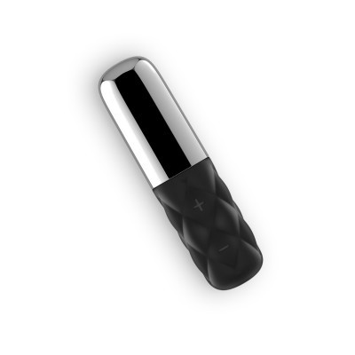 Vibrador pequeno preto e prateado com botões e textura