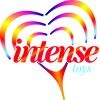 Logótipo colorido com coração e texto 'intense toys'