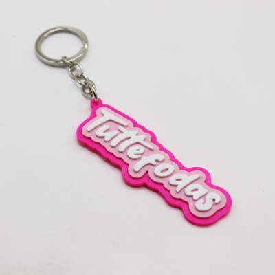 Porta-chaves de silicone rosa com argola de metal