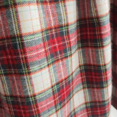 Tecido xadrez vermelho, verde e branco tipo flanela