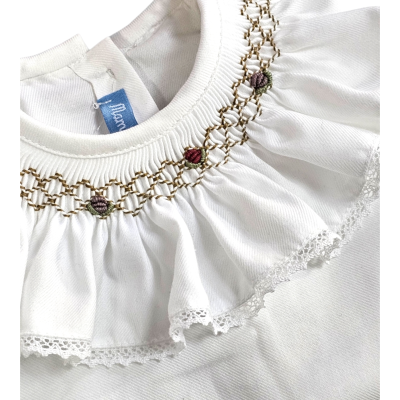 Blusa branca de bebé com bordado e folhos na gola