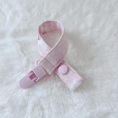 Prendedor de tecido rosa claro com clip plástico cor-de-rosa