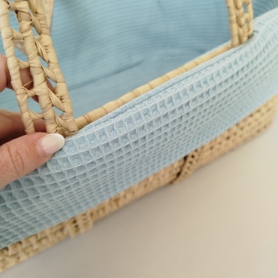 Caixa de armazenamento de verga com tecido azul claro de padrão waffle