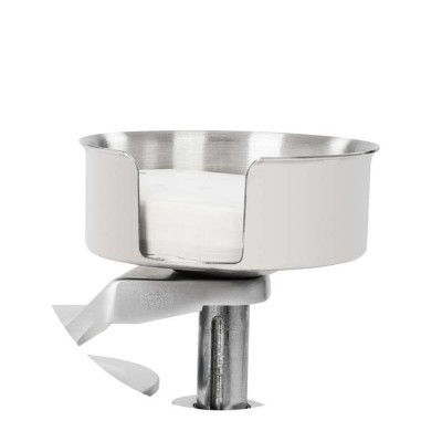 Recipiente metálico prateado com suporte em fundo branco