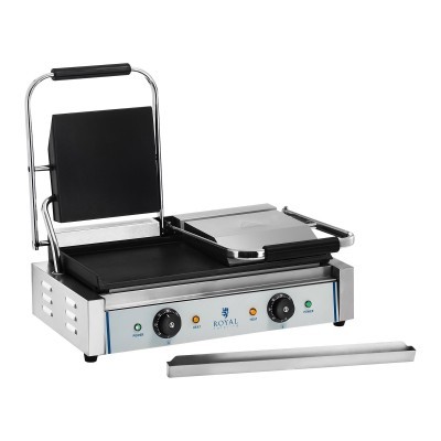 Máquina de sanduíches ou grill de contato com placas pretas e estrutura metálica prateada