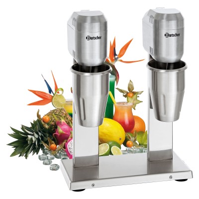 Mixer duplo Bartscher em aço inox com copos metálicos e frutas tropicais ao fundo