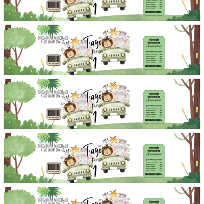 Etiqueta com ilustração de carros e animais em cenário florestal com texto em português