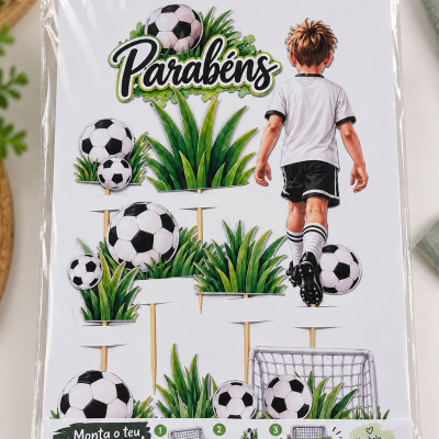 Topo de bolo infantil futebol