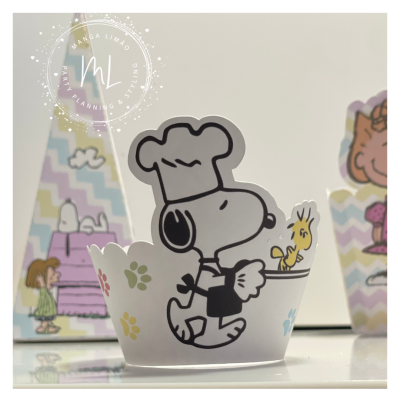 Capa de cupcake com Snoopy chef e Woodstock amarelo