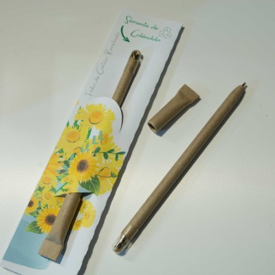 Canetas feitas com papel reciclado e embalagem decorada com girassóis