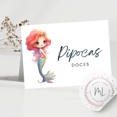 Cartão com ilustração de sereia e texto 'Pipocas DOCES'