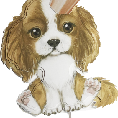 Balão em formato de cachorro com coroa castanha na cabeça