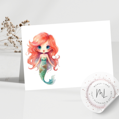 Cartão com ilustração de sereia ruiva com cauda verde-azulada