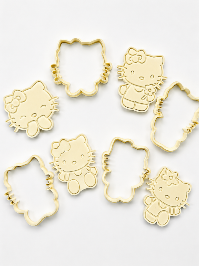 Conjunto de cortadores de biscoitos Hello Kitty em plástico amarelo claro