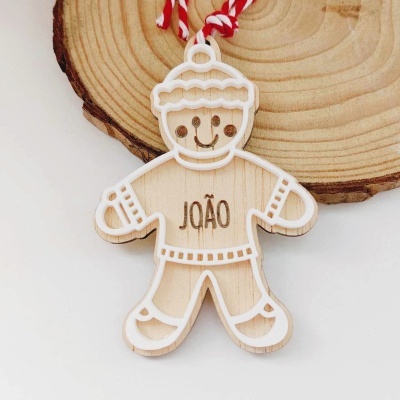 Enfeite de Natal em forma de boneco de gengibre com nome JOÃO