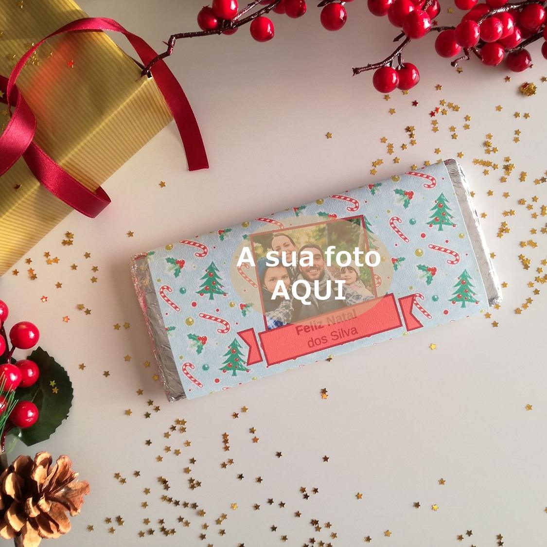 Barra de chocolate embrulhada decorada com tema natalício e espaço para foto e texto personalizados