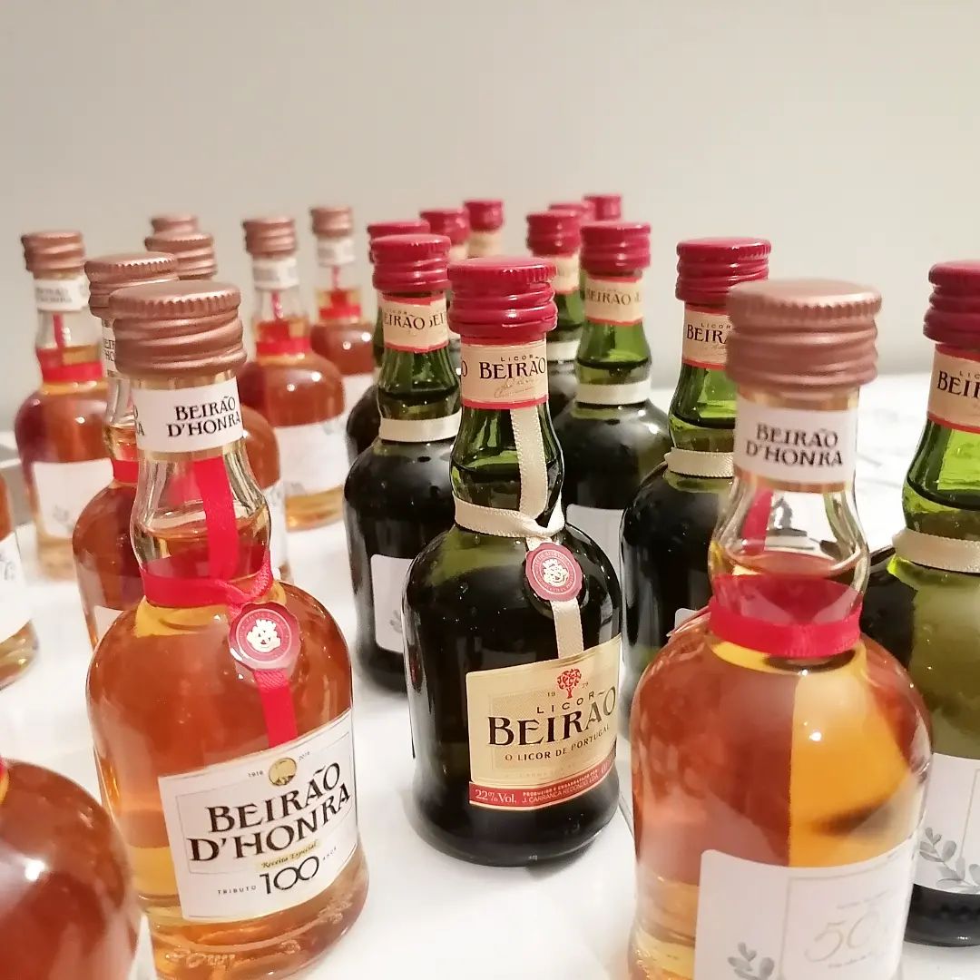 miniaturas licor beirao personalizadas aniversario
