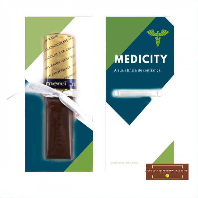 Chocolate fino com laço branco e cartão promocional MEDICITY